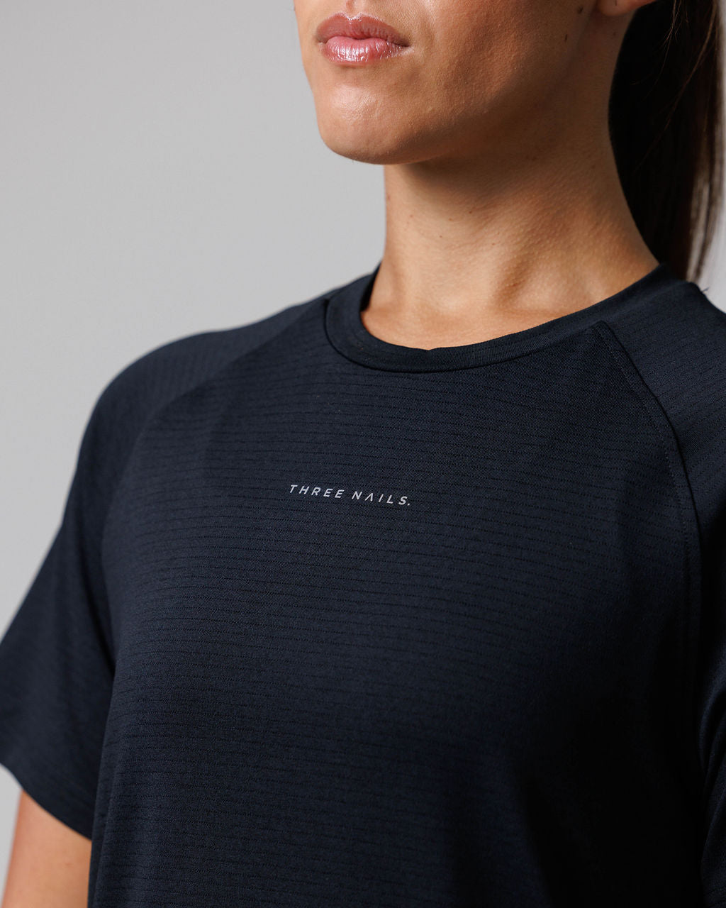 Women's Aion-Lite™ Relaxed Tee - Black