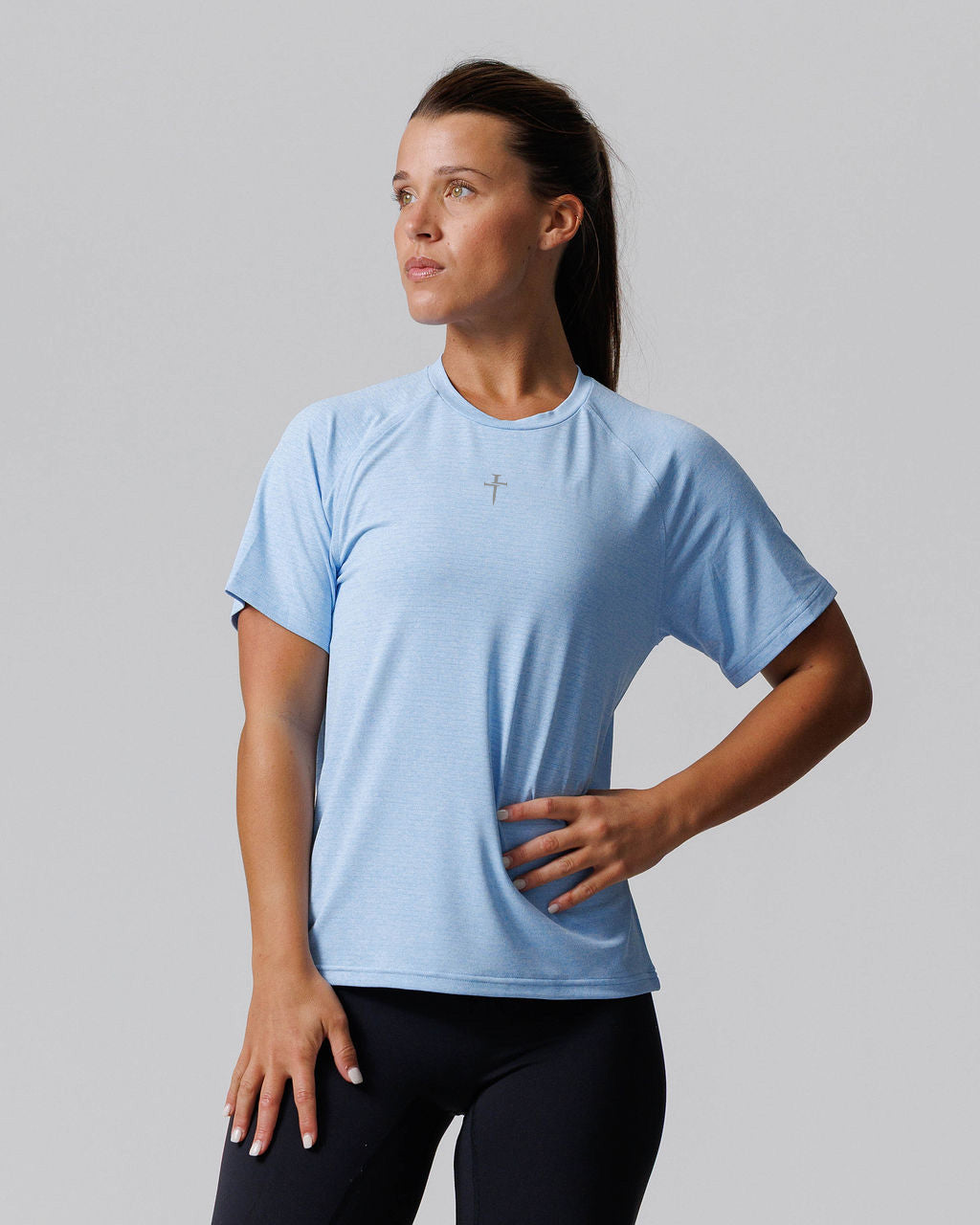 Women's Aion-Lite™ Relaxed Tee "Cross" - Sky Blue Marl