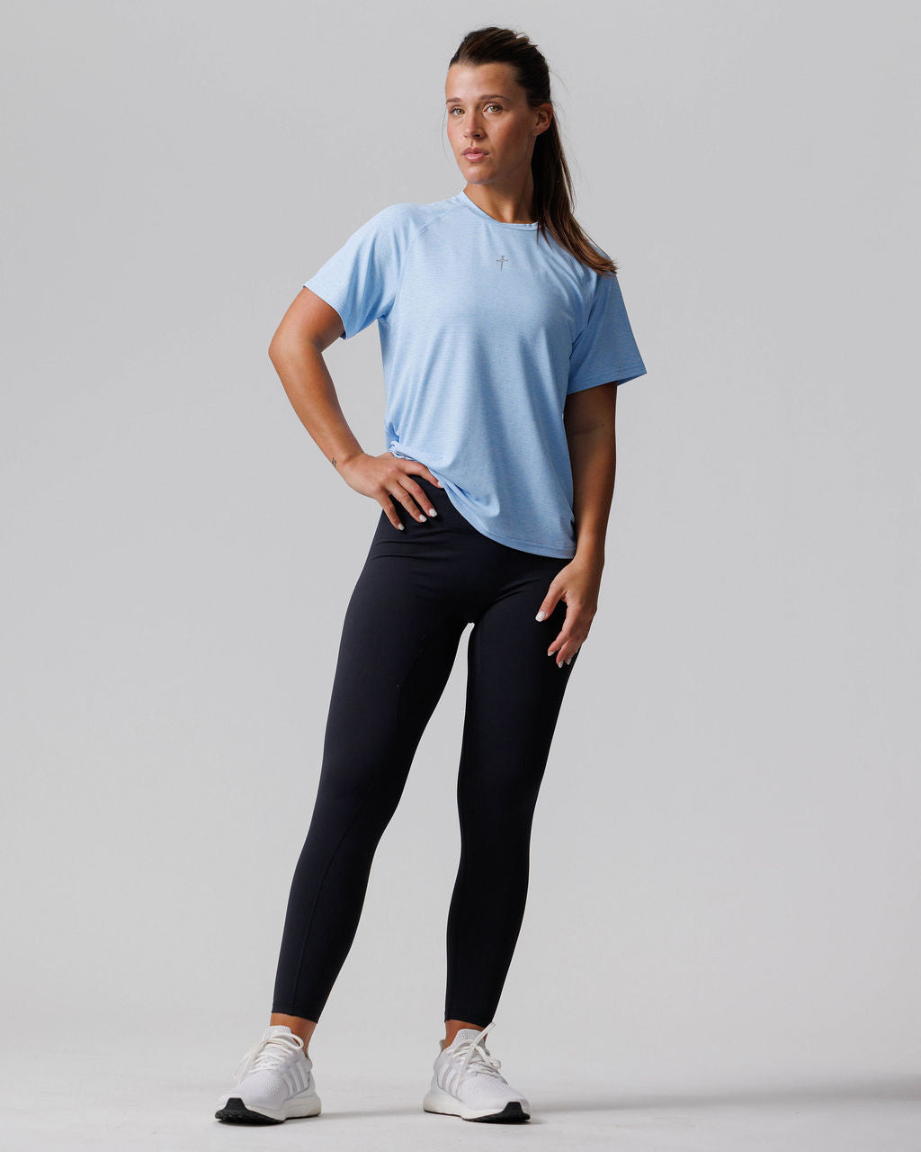 Women's Aion-Lite™ Relaxed Tee "Cross" - Sky Blue Marl