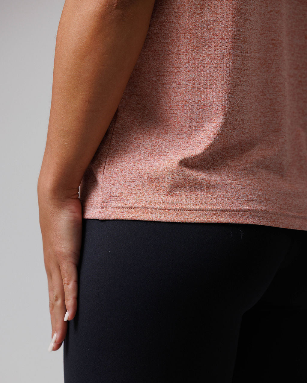 Women's Aion-Lite™ Relaxed Tee - Desert Sun Marl